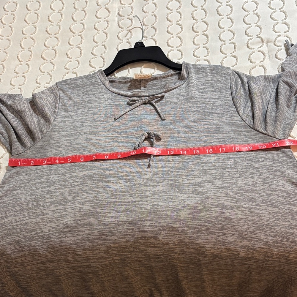 Stylish Gray Women's Tunic Top - Picture 5 of 5